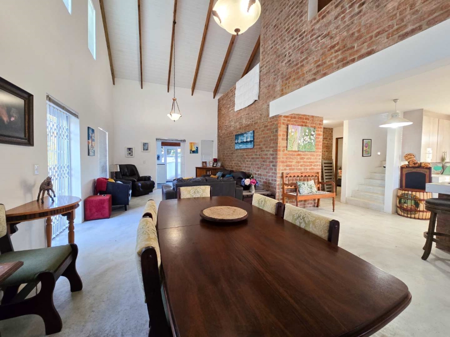 3 Bedroom Property for Sale in Stilbaai Wes Western Cape